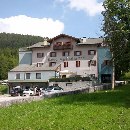Hotel Martinella Folgaria Exterior photo